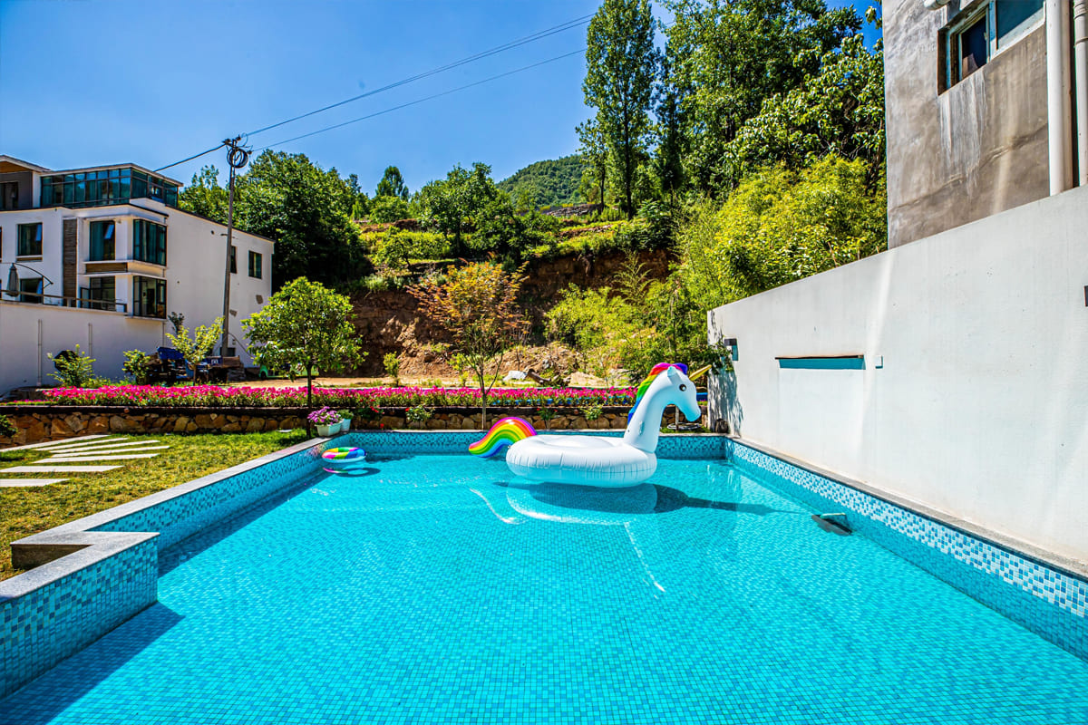 亲子泳池安全设计