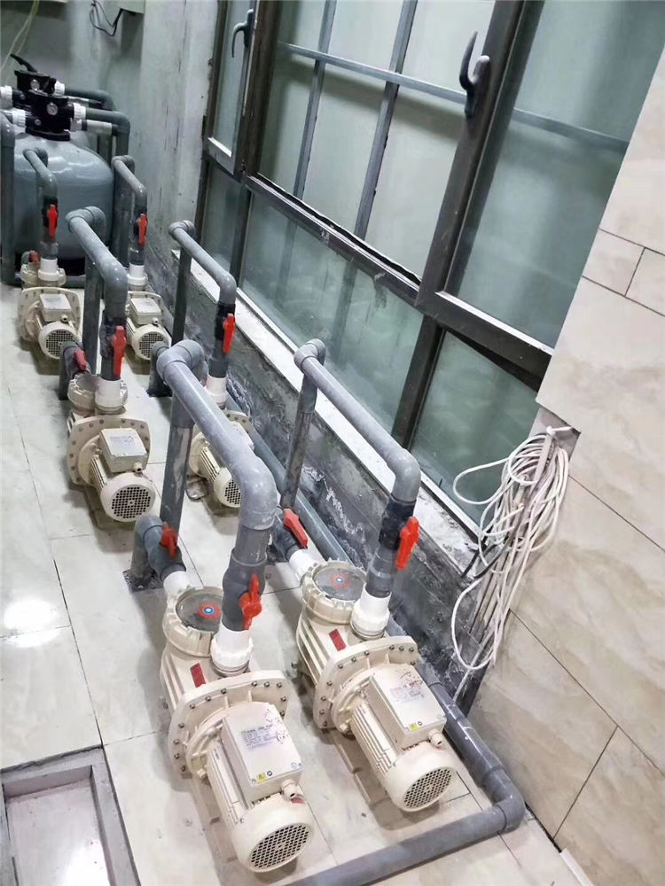 兰州白银水川镇家私游泳池