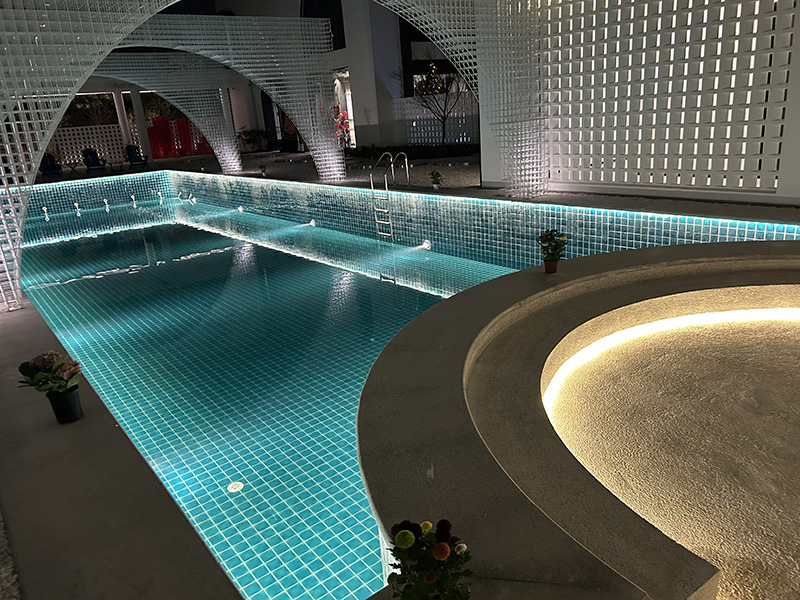 仪征市枣林湾少间花筝曲民宿泳池